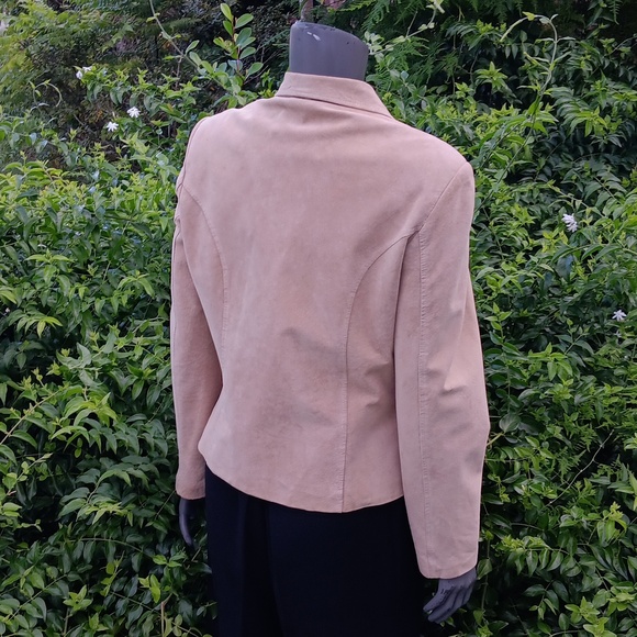 UNIFORM by JOHN PAUL RICHARD LADIES GENUINE SUEDE/LEATHER (3) BUTTON JACKET - Picture 13 of 17